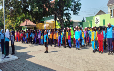 Pelaksanaan Pra-MPLS SMPN 1 Plosoklaten Tahun Pelajaran 2026/2027